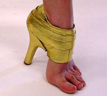 toeless high
							  heel shoe